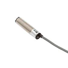 Датчик оптический EKF PROXIS-3 диффузный; Цилиндр, с резьбой; D=18 мм; Sn=500 мм